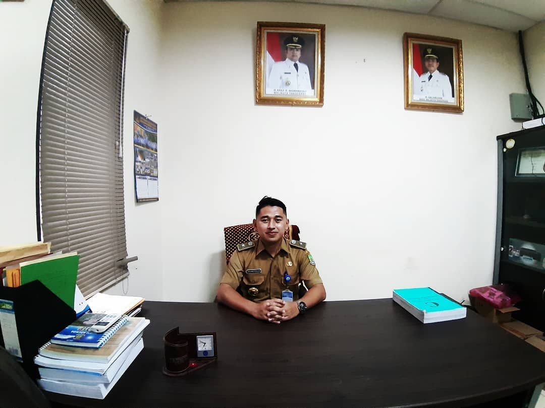 Ian, Berhasil Jadi Lurah di Usia 27 Tahun