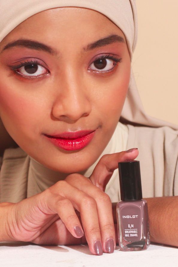 Inglot O2M Breathable Nail Enamel dalam koleksi Down for Love