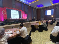 7 Calon Diusul Jadi Ketum IKA Unhas, Amran Sulaiman Unggul Sementara