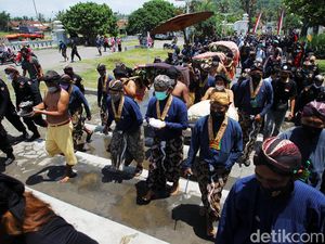 Mengenal 5 Rangkaian Acara Peringatan Jumenengan Sultan Jogja Mengenal 5 Rangkaian Acara Peringatan Jumenengan Sultan Jogja