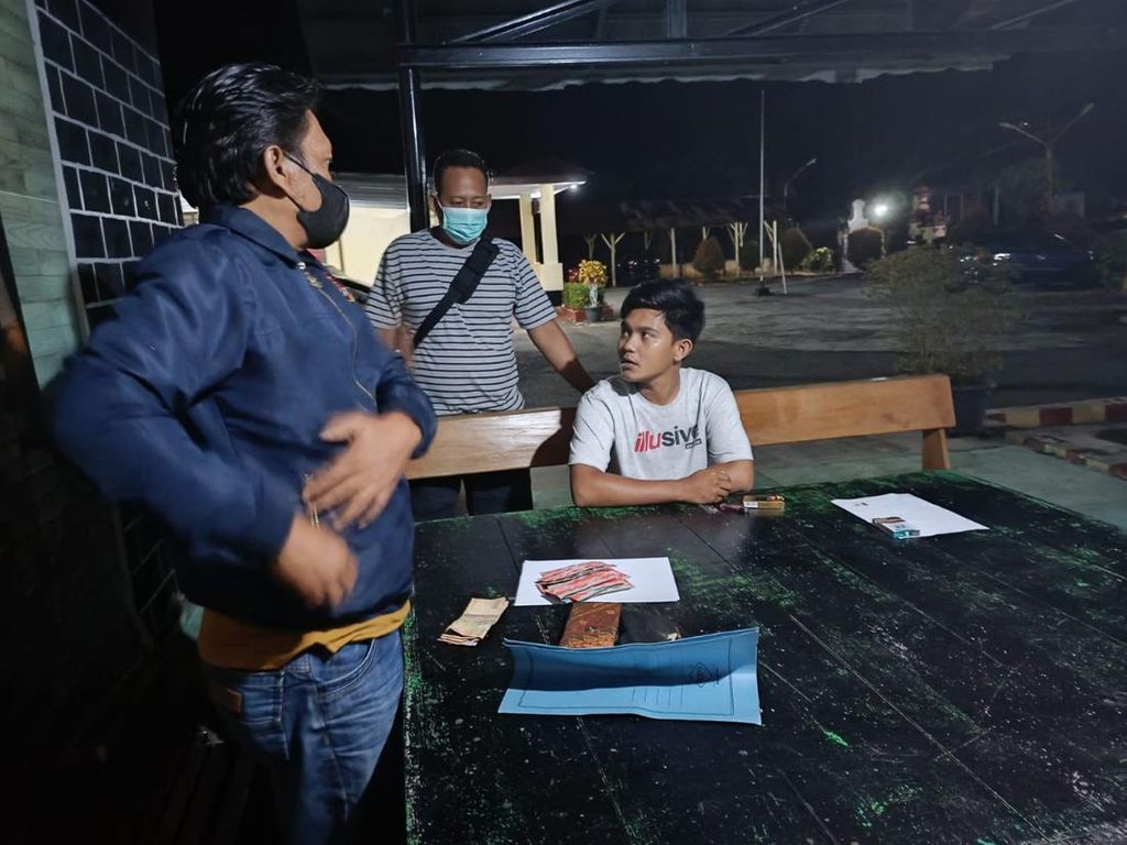 Mahasiswa di Bengkulu Ditangkap Polisi Gegara Edarkan Obat Batuk Tanpa Izin
