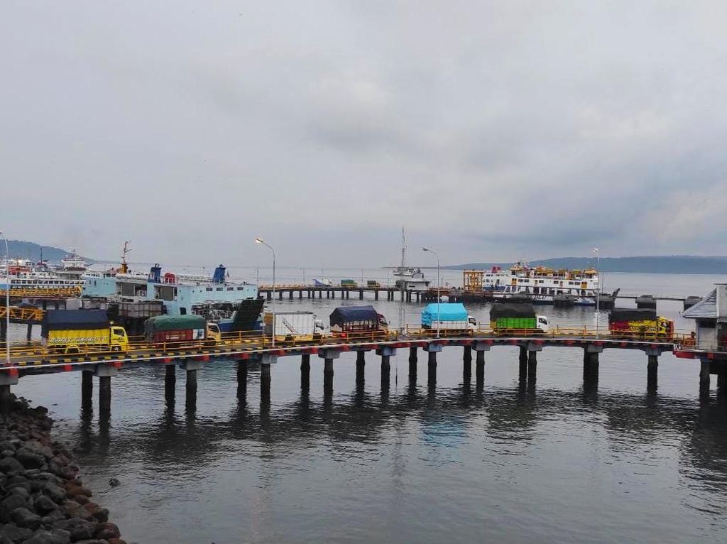 Kembali Dibuka Usai Nyepi 2022, Pelabuhan Ketapang Banyuwangi Lancar