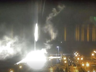 Ngeri... Rusia Tembaki Pembangkit Nuklir Terbesar Eropa Hingga Terbakar