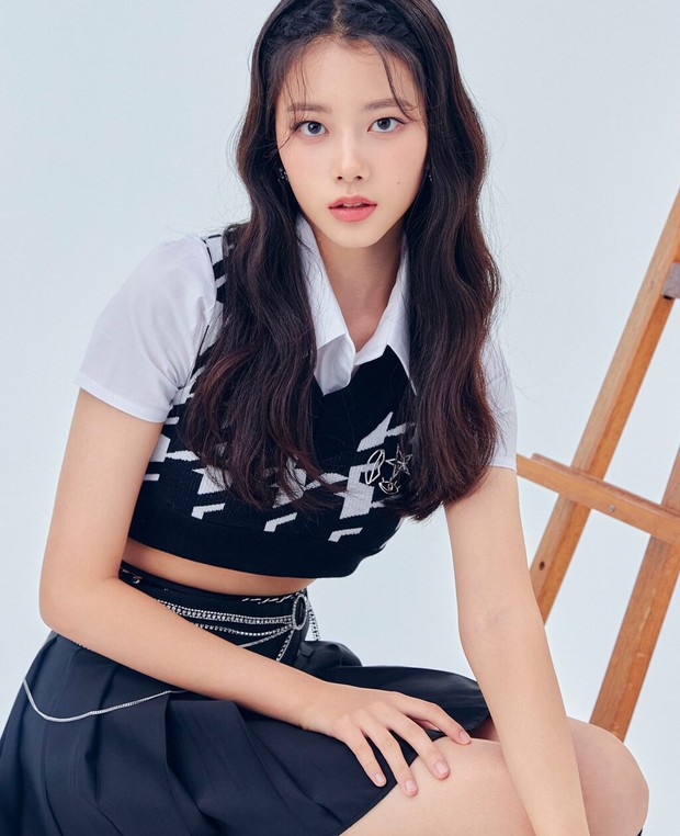 Potret Won Ji Min CLASSy