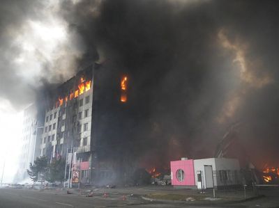 Pusat Logistik Ukraina Membara Digempur Tentara Rusia