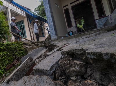 Korban Pergerakan Tanah di Lebak Menanti Relokasi