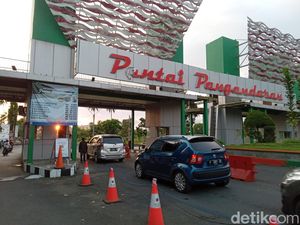 Ulah Oknum Diduga Bikin Tiket Masuk Palsu ke Pantai Pangandaran Ulah Oknum Diduga Bikin Tiket Masuk Palsu ke Pantai Pangandaran