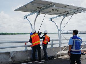 Jasa Marga-Bukit Asam Rias Tol Bali Mandara dengan Panel Surya Jasa Marga-Bukit Asam Rias Tol Bali Mandara dengan Panel Surya
