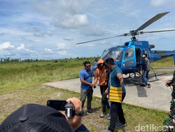 Tim Cartenz Evakuasi 1 Korban Selamat dari Serangan KKB ke Timika Papua