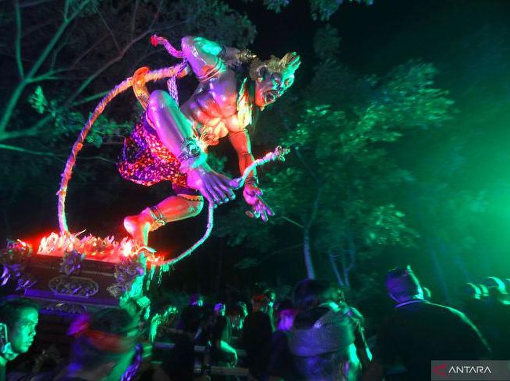 Desa Adat Kota Tabanan Pastikan Ada Pawai Ogoh-ogoh di Nyepi Tahun Ini Desa Adat Kota Tabanan Pastikan Ada Pawai Ogoh-ogoh di Nyepi Tahun Ini