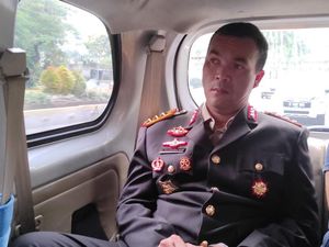 Gus Sholah Dibawa-bawa di Aksi Penipuan Jenderal Gadungan, Siapa Dia? Gus Sholah Dibawa-bawa di Aksi Penipuan Jenderal Gadungan, Siapa Dia?