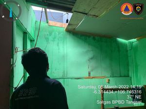 Angin Puting Beliung di Tangsel, Satu Rumah Warga Rusak