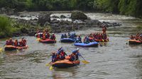 Memacu Adrenalin Lewat Wisata Arung Jeram di Citanduy