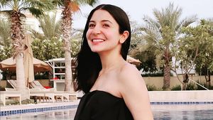 Anushka Sharma, Si Cakep yang Mau Curi Koleksi Jam Tangan Shah Rukh Khan