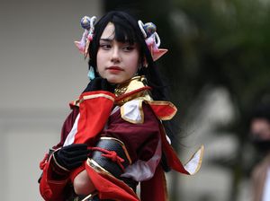 Bikin Terpana! Aksi Cosplayer di Pameran Mainan dan Komik Jakarta