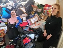 Kisah Dosen Unesa Jadi Relawan di Polandia Bantu Warga Ukraina