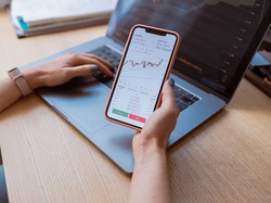 Kacau Banget! Robot Trading Sudah Makan Korban tapi Belum Ada Aturan