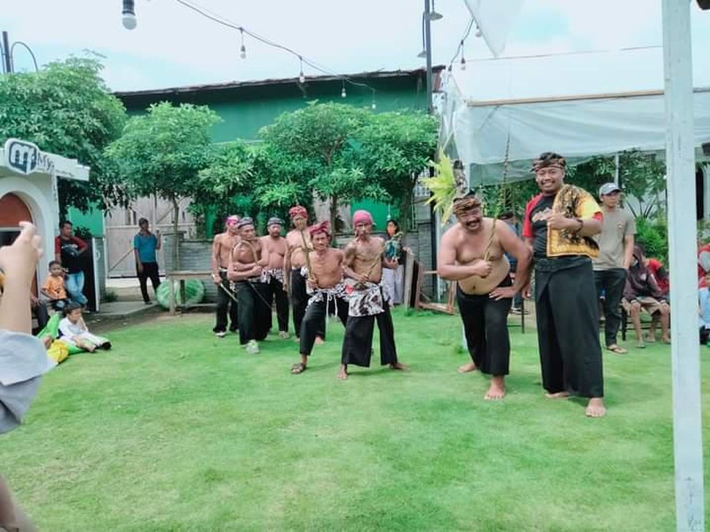 Kesenian Tiban, Seni Saling Cambuk di Kabupaten Kediri