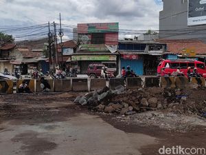 Hilangnya Tugu Sepatu Raksasa Ikon Cibaduyut di Kota Bandung Hilangnya Tugu Sepatu Raksasa Ikon Cibaduyut di Kota Bandung