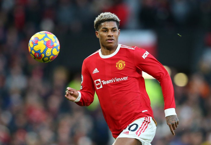 MANCHESTER, ENGLAND - DECEMBER 05:  Marcus Rashford of Manchester United during the Premier League match between Manchester United and Crystal Palace at Old Trafford on December 05, 2021 in Manchester, England. (Photo by Alex Livesey/Getty Images)