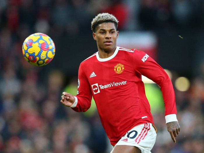 MANCHESTER, ENGLAND - DECEMBER 05:  Marcus Rashford of Manchester United during the Premier League match between Manchester United and Crystal Palace at Old Trafford on December 05, 2021 in Manchester, England. (Photo by Alex Livesey/Getty Images)