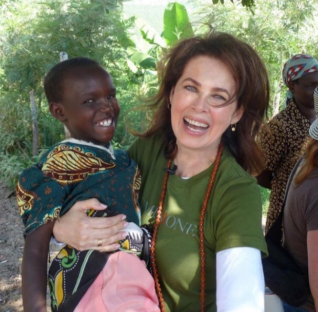 Mendirikan organisasi WomenOne