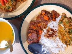 Pedas Nikmat Nasi Paru Mercon, Bumbu Kecombrangnya Bikin Nagih