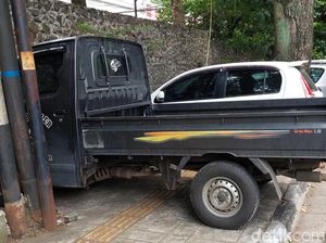 Catatan DPRD Masalah Parkir di Kota Bandung: Pendapatan-Jukir Liar