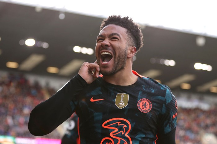 BURNLEY, ENGLAND - MARCH 05: Reece James of Chelsea celebrates after scoring their teams first goal during the Premier League match between Burnley and Chelsea at Turf Moor on March 05, 2022 in Burnley, England. (Photo by Lewis Storey/Getty Images)