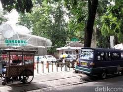 Dear Wisatawan, Waspada Getok Parkir di Bunbin Bandung