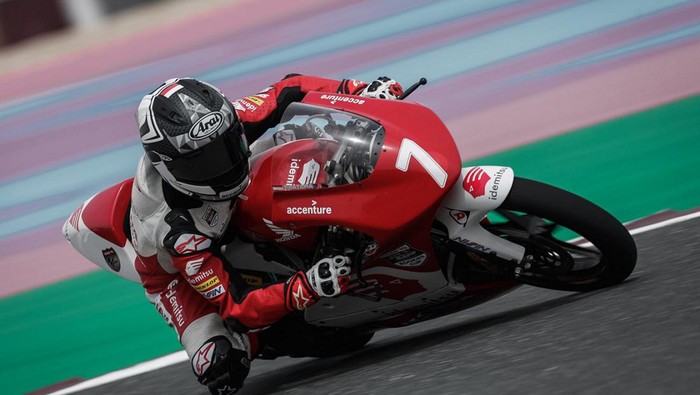Veda Ega Pratama kibarkan Merah-Putih di Idemitsu Asia Talent Cup 2022 di Qatar. (Foto: dok.AHM)