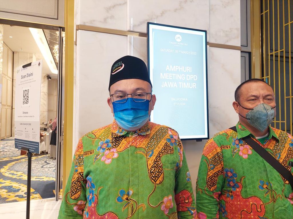 Jemaah Umroh Bisa Berangkat Lewat Bandara Juanda Bulan Ini Jemaah Umroh Bisa Berangkat Lewat Bandara Juanda Bulan Ini
