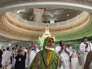 Arab Saudi Hapus Total Pembatasan COVID-19, Pengunjung Tak Wajib PCR-Karantina Arab Saudi Hapus Total Pembatasan COVID-19, Pengunjung Tak Wajib PCR-Karantina