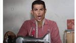 Ragam Meme Cristiano Ronaldo yang Kabarnya Tolak Main Lawan Man City