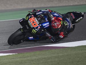 Apes, Fabio Quartararo Disalip di Garis Finis MotoGP Qatar