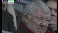Ekspresi para fans MU boleh jadi seperti Sir Alex ini ketika lihat performa Maguire. Foto: dok. Twitter