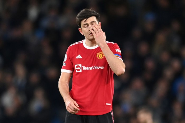 Harry Maguire, Manchester City MANCHESTER, ENGLAND - MARCH 06: Harry Maguire of Manchester United looks dejected during the Premier League match between Manchester City and Manchester United at Etihad Stadium on March 06, 2022 in Manchester, England. (Photo by Michael Regan/Getty Images)
