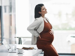 Kenali Penyebab Kontraksi Palsu, Ciri-ciri, dan Cara Mengatasinya