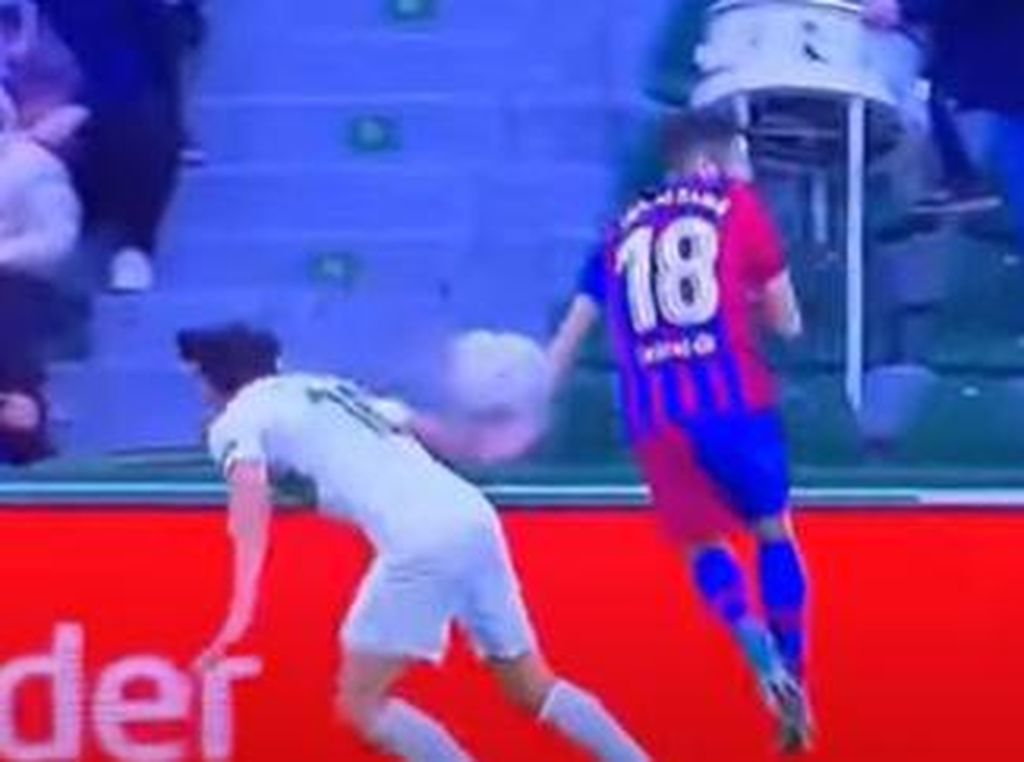 Jordi Alba Handball, Ini Alasan Barcelona Tak Dihukum Penalti