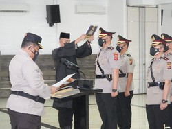 Wakapolres, Kabagops dan 6 Kapolsek Polres Bogor Dimutasi
