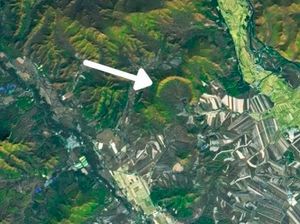 Kawah Asteroid Terbesar di Dunia Ditemukan di China Kawah Asteroid Terbesar di Dunia Ditemukan di China