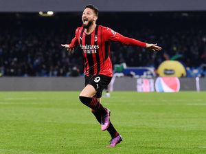 Giroud, Scudetto, dan Shevchenko Giroud, Scudetto, dan Shevchenko