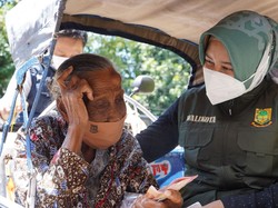 Penyaluran Bansos Tak Lagi Lewat E-Warung, Ini Kata Walkot Mojokerto