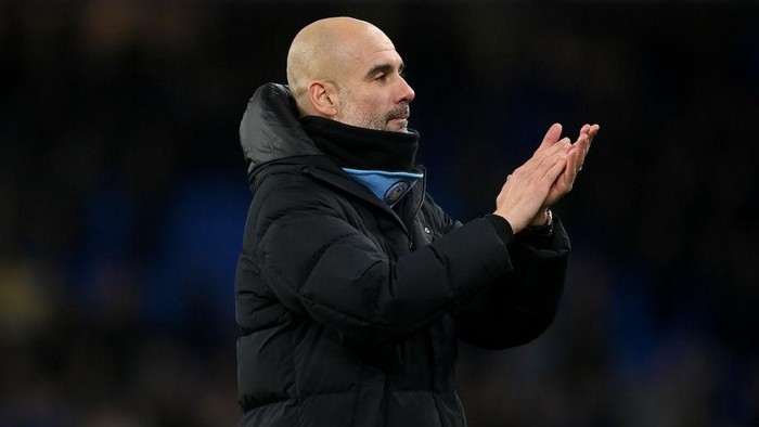 LIVERPOOL, ENGLAND - FEBRUARY 26: Pep Guardiola, Manager of Manchester City applauds fans after their sides victory during the Premier League match between Everton and Manchester City at Goodison Park on February 26, 2022 in Liverpool, England. (Photo by Michael Regan/Getty Images)