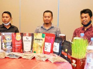 Petani dan UMKM Kopi Banyuwangi Girang Difasilitasi Bertemu Buyer 3 Negara Petani dan UMKM Kopi Banyuwangi Girang Difasilitasi Bertemu Buyer 3 Negara
