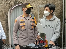 Bahagia Pemuda Garut Motornya Kembali Usai Digondol Pencuri