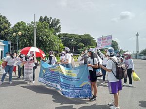 Hari Perempuan Sedunia, Organisasi Perempuan Gelar Aksi di Patung Kuda