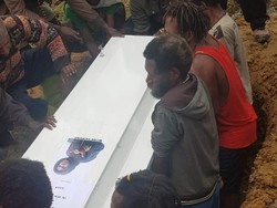 Anak Kepala Suku Dani Papua Korban Tewas Serangan KKB Dimakamkan Keluarga