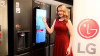 Canggih! LG Pamer Kulkas Anyar InstaView dan Side by Side