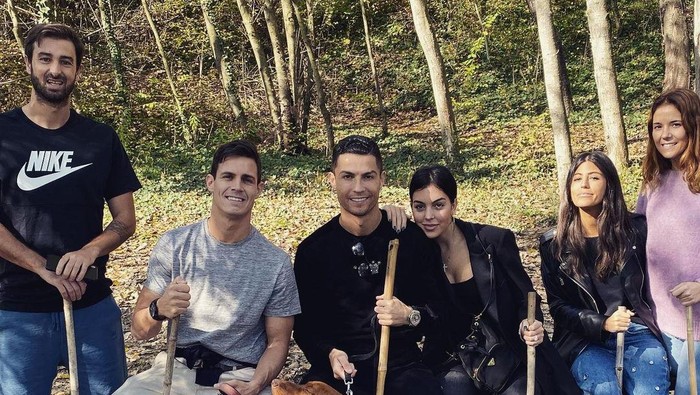 Cristiano Ronaldo Cristiano Ronaldo